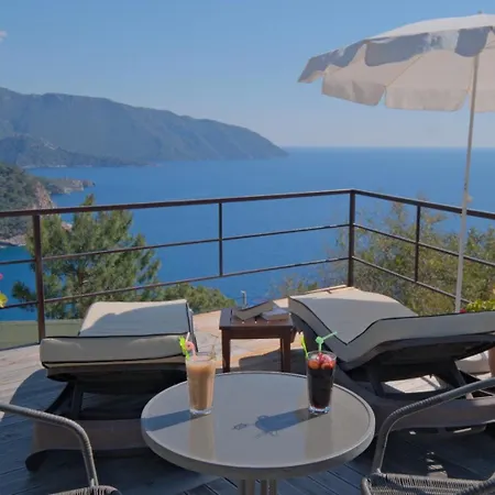 Kabak Avalon Lodge *