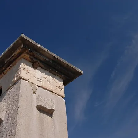 بنغلات كاباك أفالون *