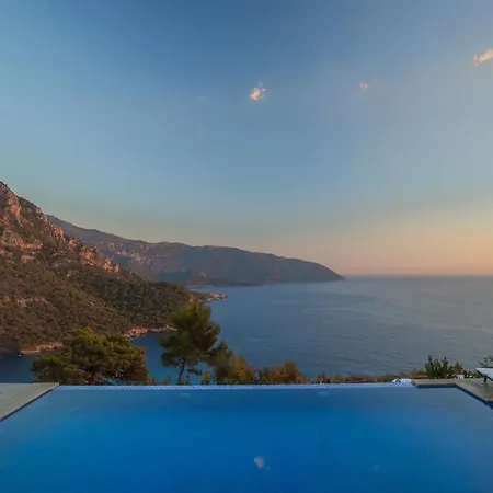 Lodge Kabak Avalon
