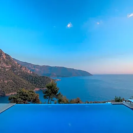 אכסניה Kabak Avalon *